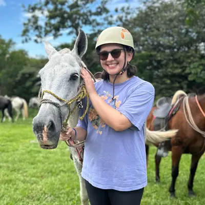 Picture of Jaymee Hoffman